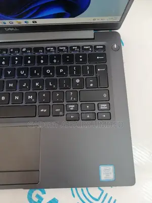 Laptop Dell Latitude 7300 8GB Intel Core i7 SSD 256GB