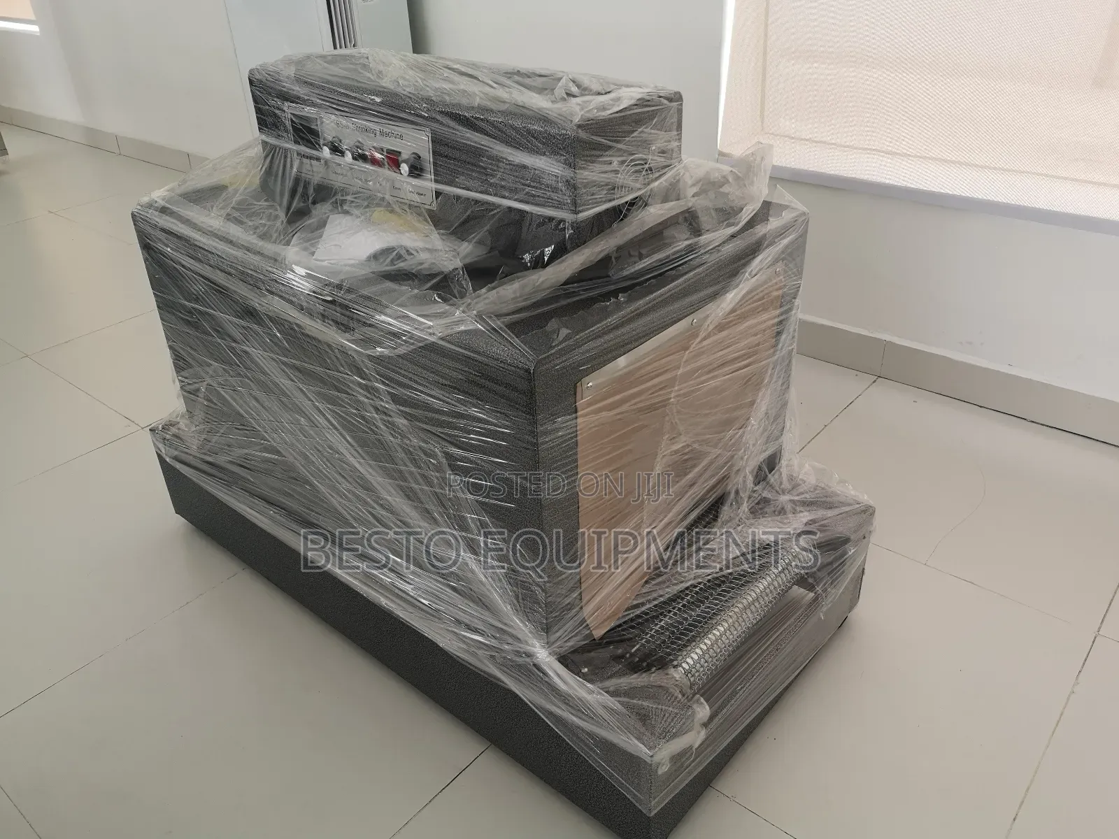 Table Top Shrink Wrapping Machine