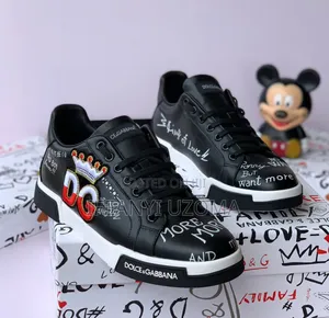 Classic Luxury Designer Sneakers Shoe