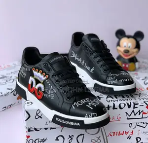Classic Luxury Designer Sneakers Shoe