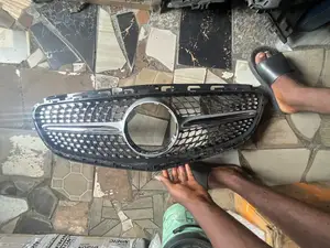 Front Grille E350 W212 “Diamond Spec”