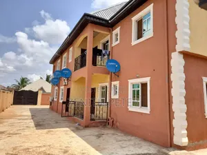 Furnished 10bdrm Block of Flats in Opic Estate., Ado-Odo/Ota for sale
