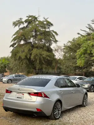 Lexus IS 250 4WD 2014 Silver