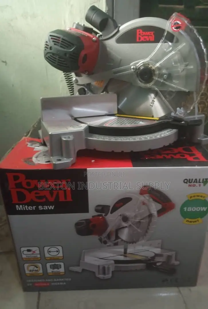 Miter Saw Machine