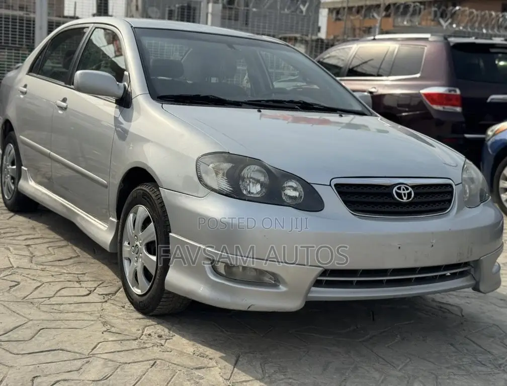 Toyota Corolla 2007 Silver