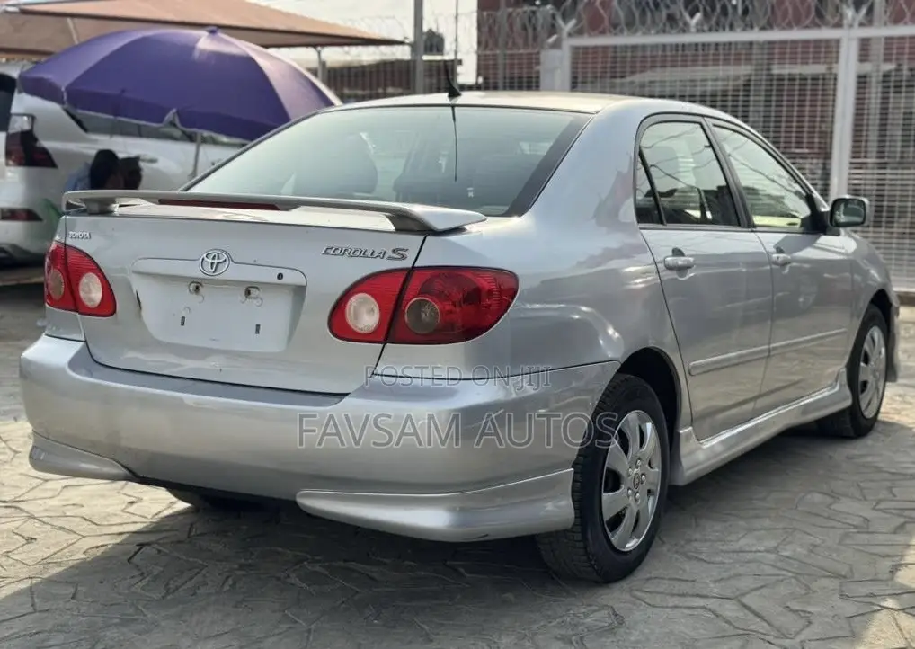 Toyota Corolla 2007 Silver