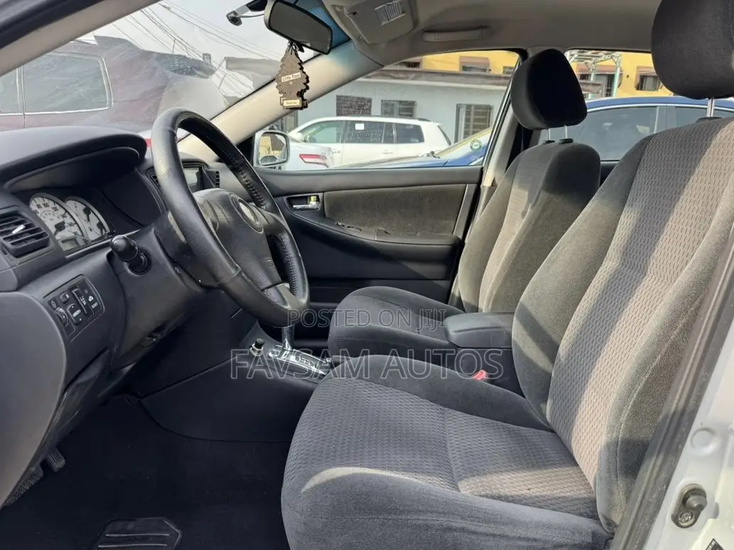 Toyota Corolla 2007 Silver