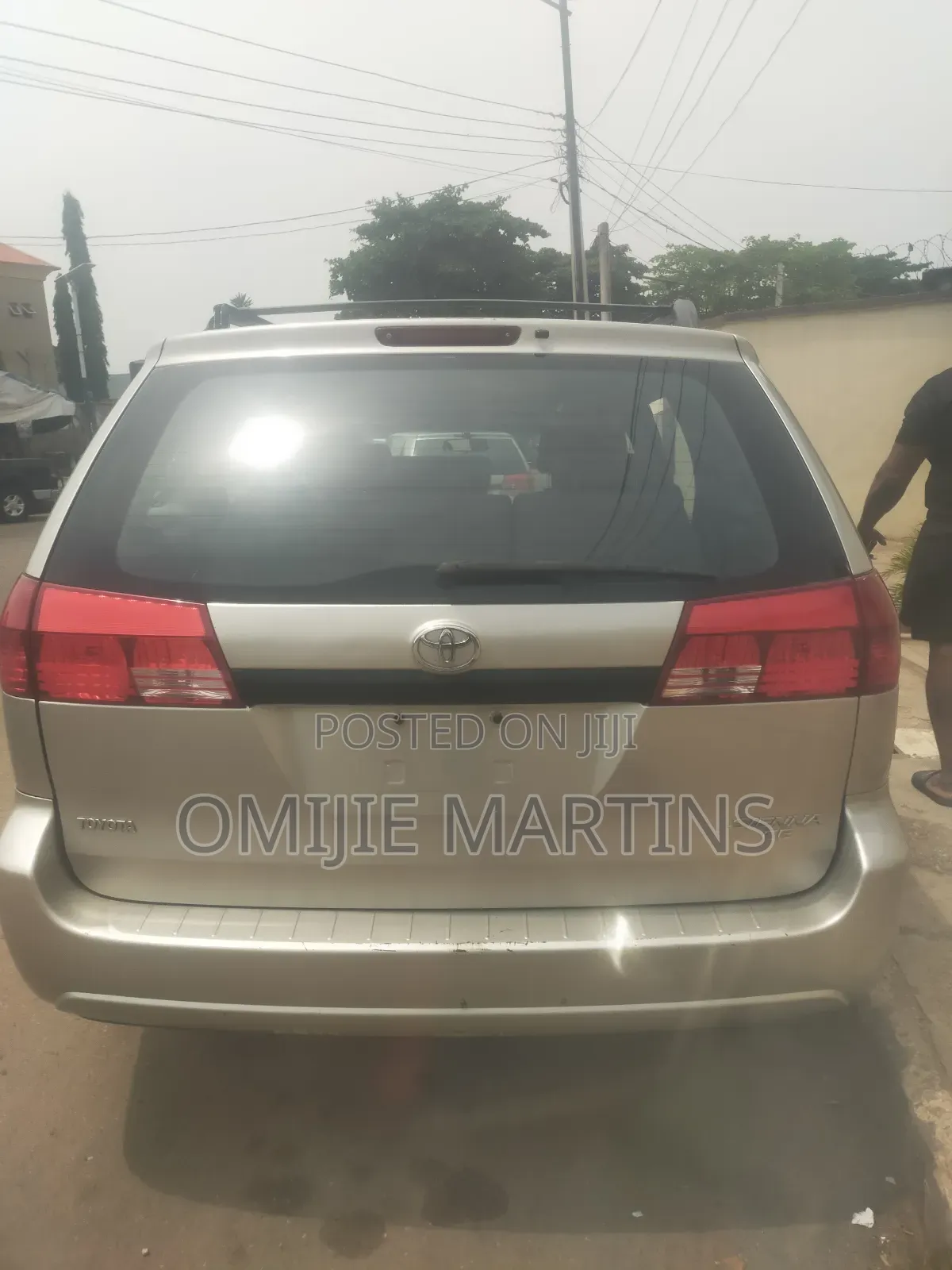 Toyota Sienna 2005 Silver