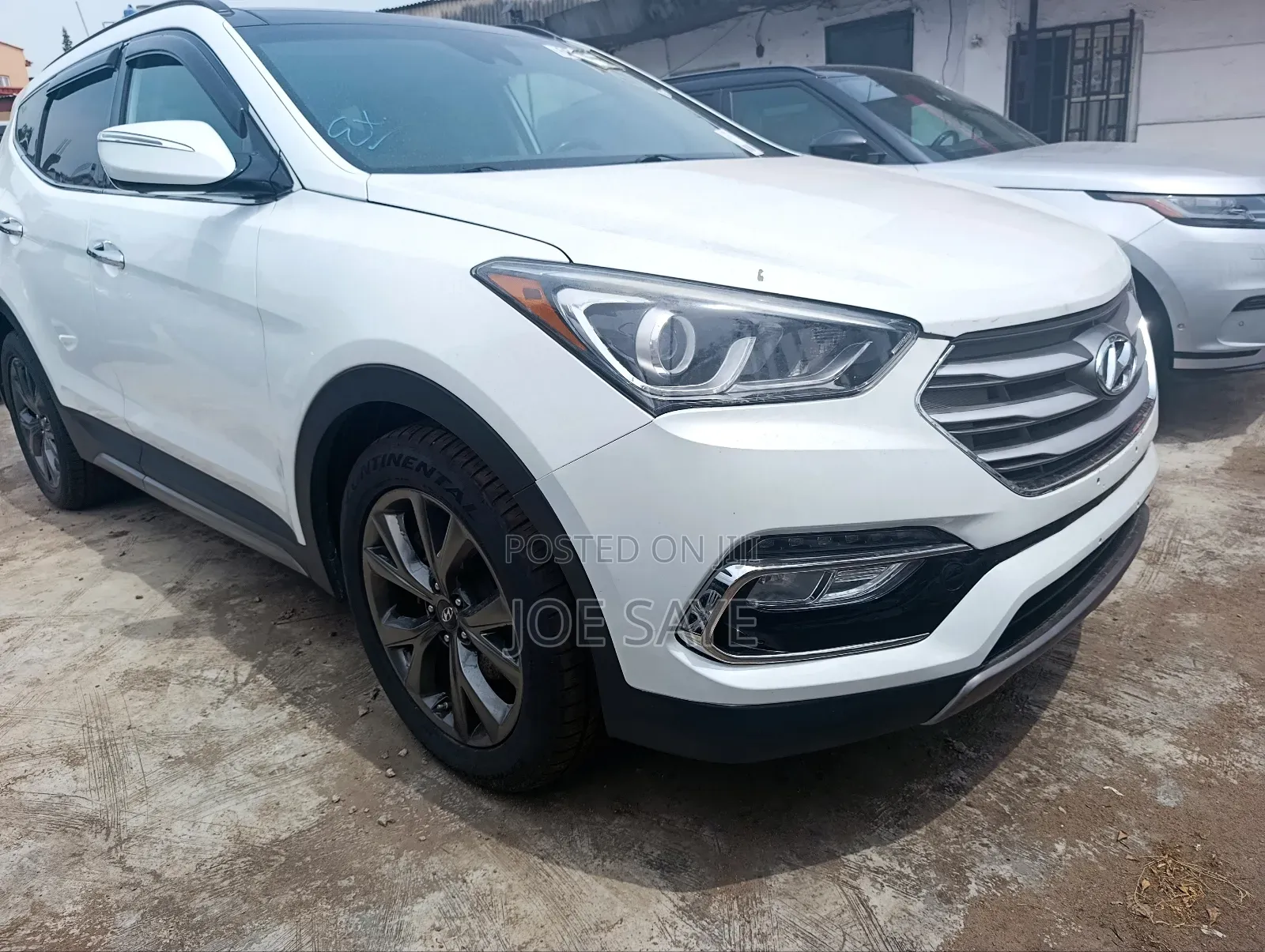 Hyundai Santa Fe 2017 White