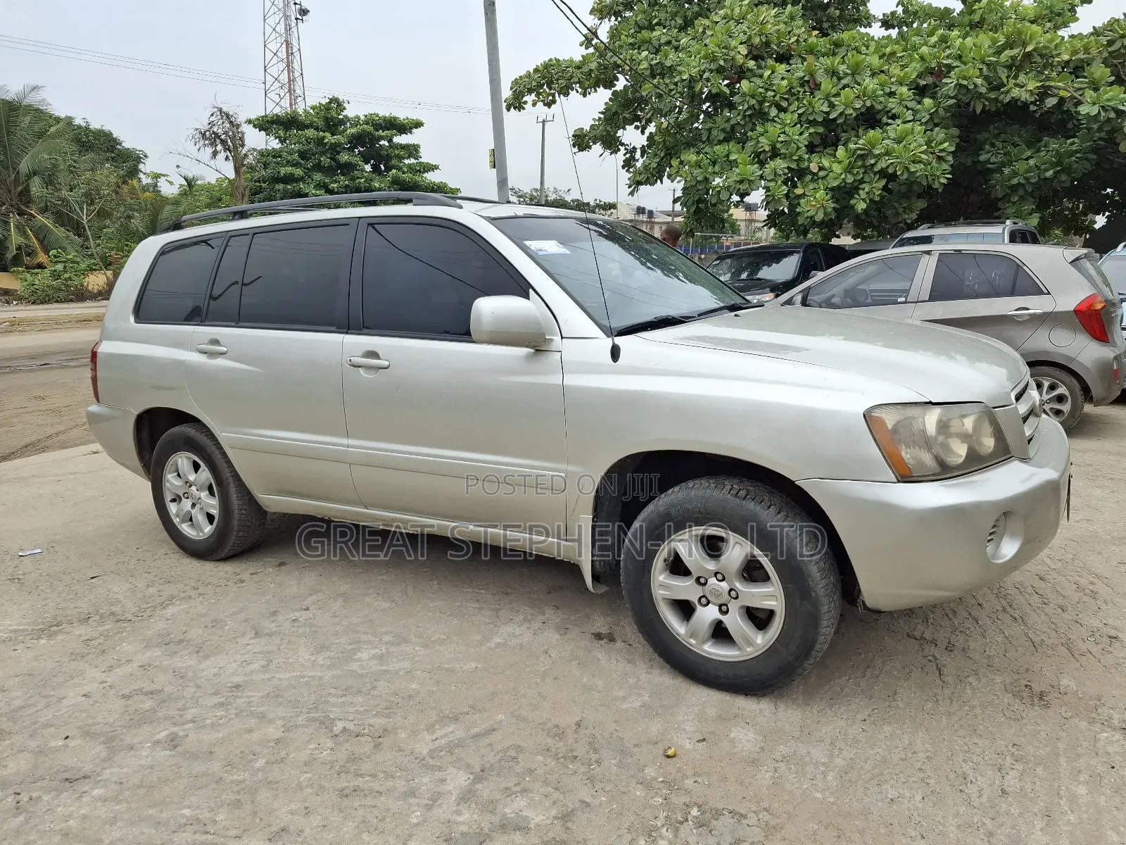 Toyota Highlander Base AWD 2004 Silver - Great Stephen-ho LTD Price: ₦ ...