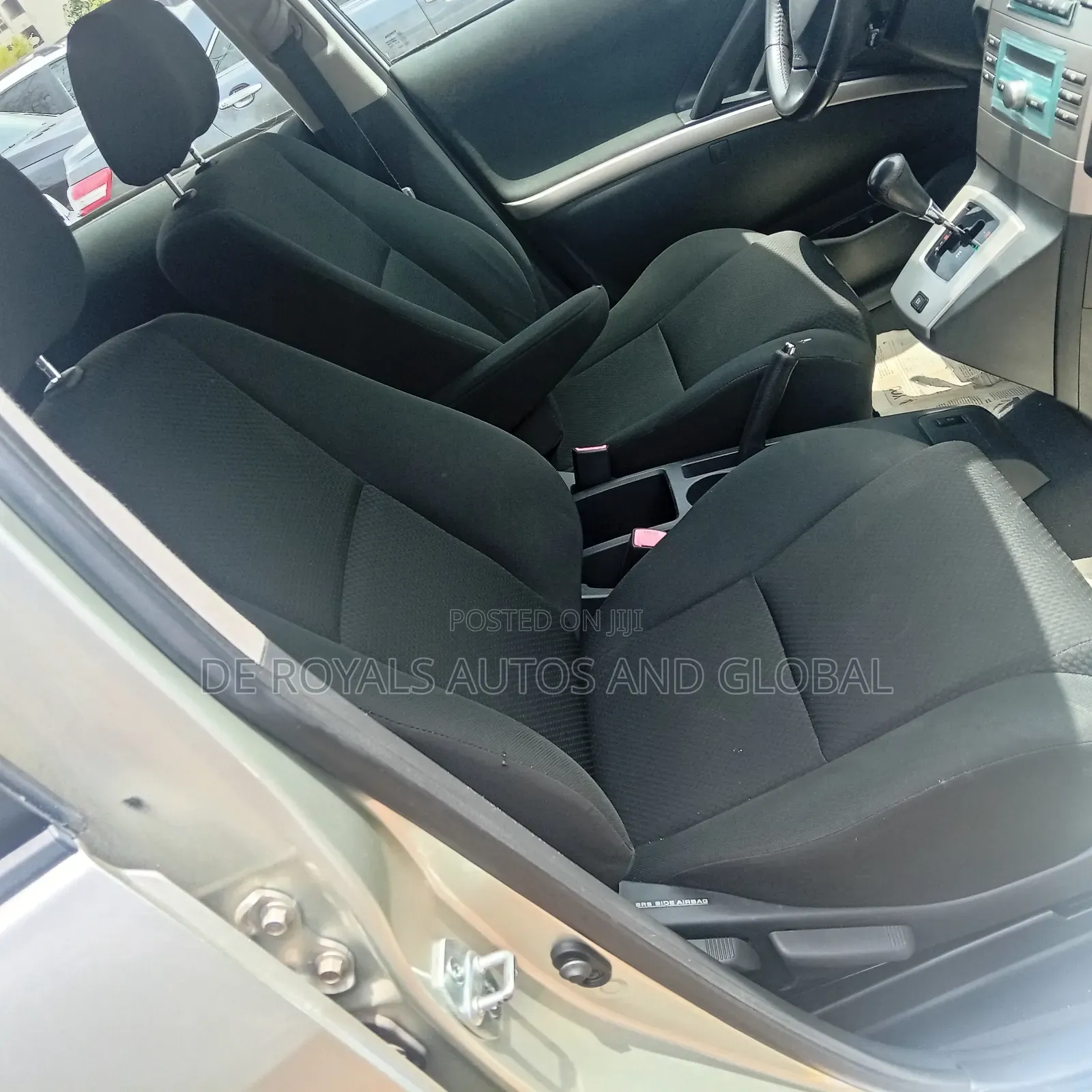 Toyota Verso 1.8 2012 Silver