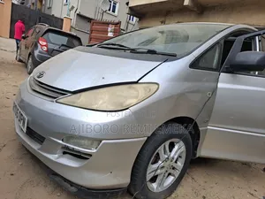 Toyota Previa 2.0 D4-D 2006 Silver