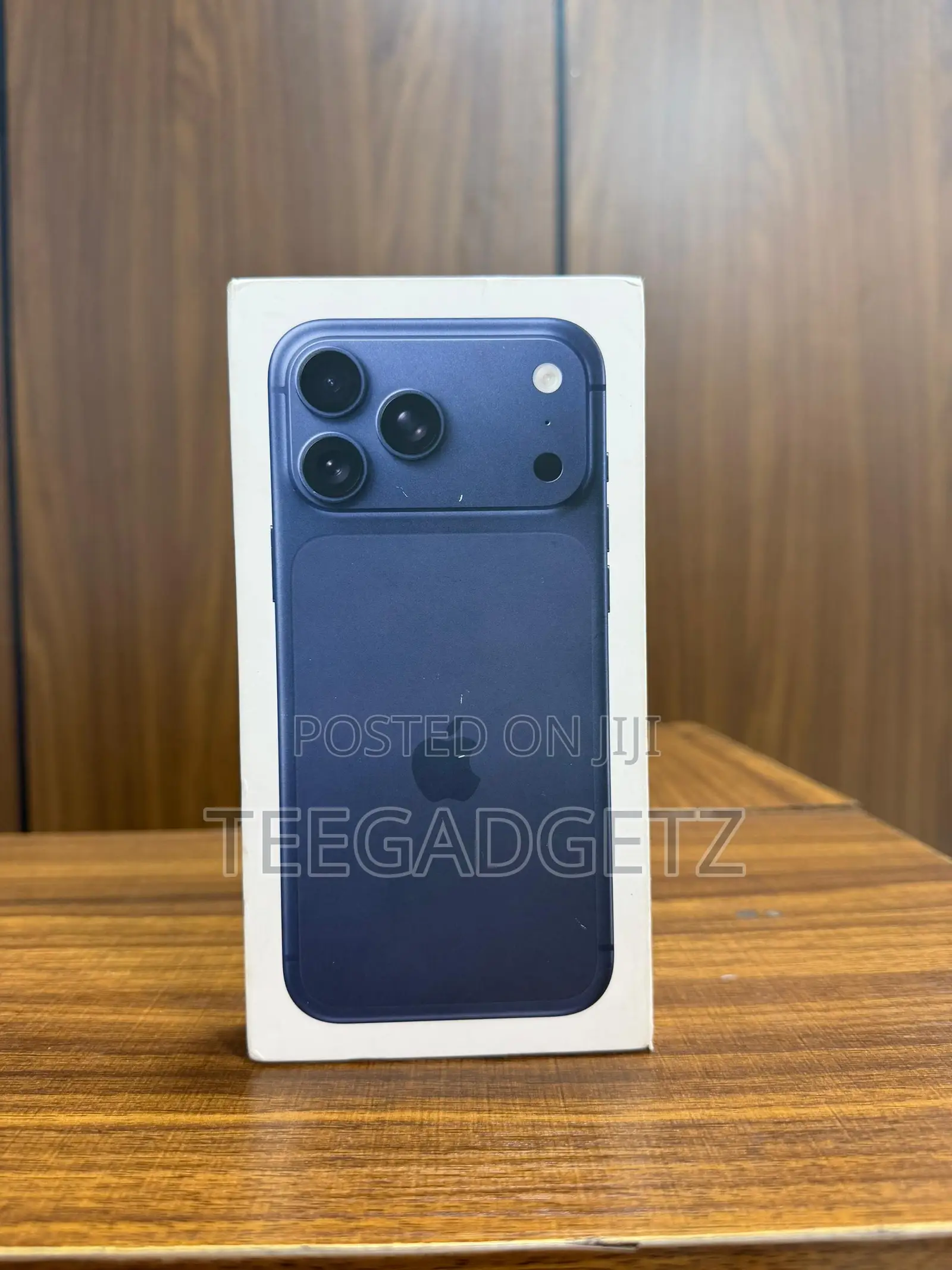 New Apple iPhone 17 Pro Max 1 TB Blue