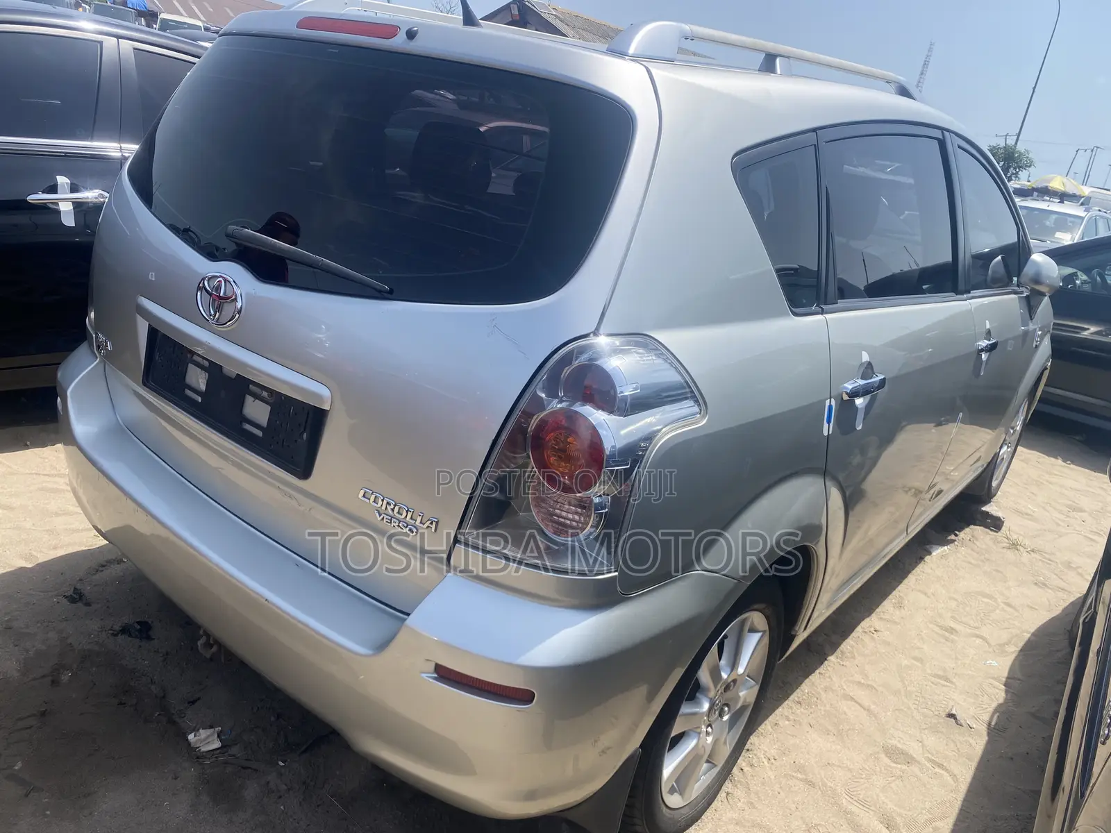 Toyota Verso 2009 Silver