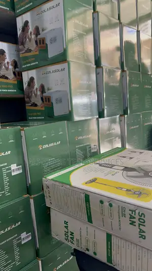 Cola Solar Generator With 1.2kva Built-in Inverter(Cola 3600)