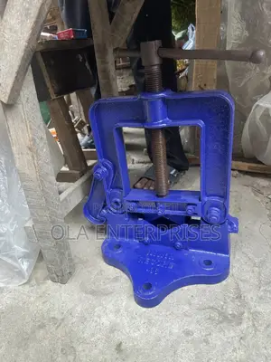 6” Manual Pipe Vice