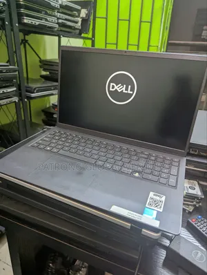 Laptop Dell Inspiron 15 3521 8GB Intel Core i3 SSD 256GB