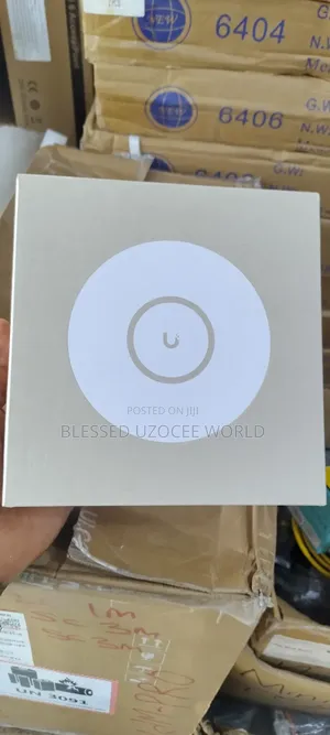 Ubiquity Unifi U6+(U6 Plus) Wifi 6 Long Range Access Point Device