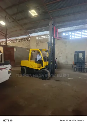 5tons Hyster Forklift Available for Sale