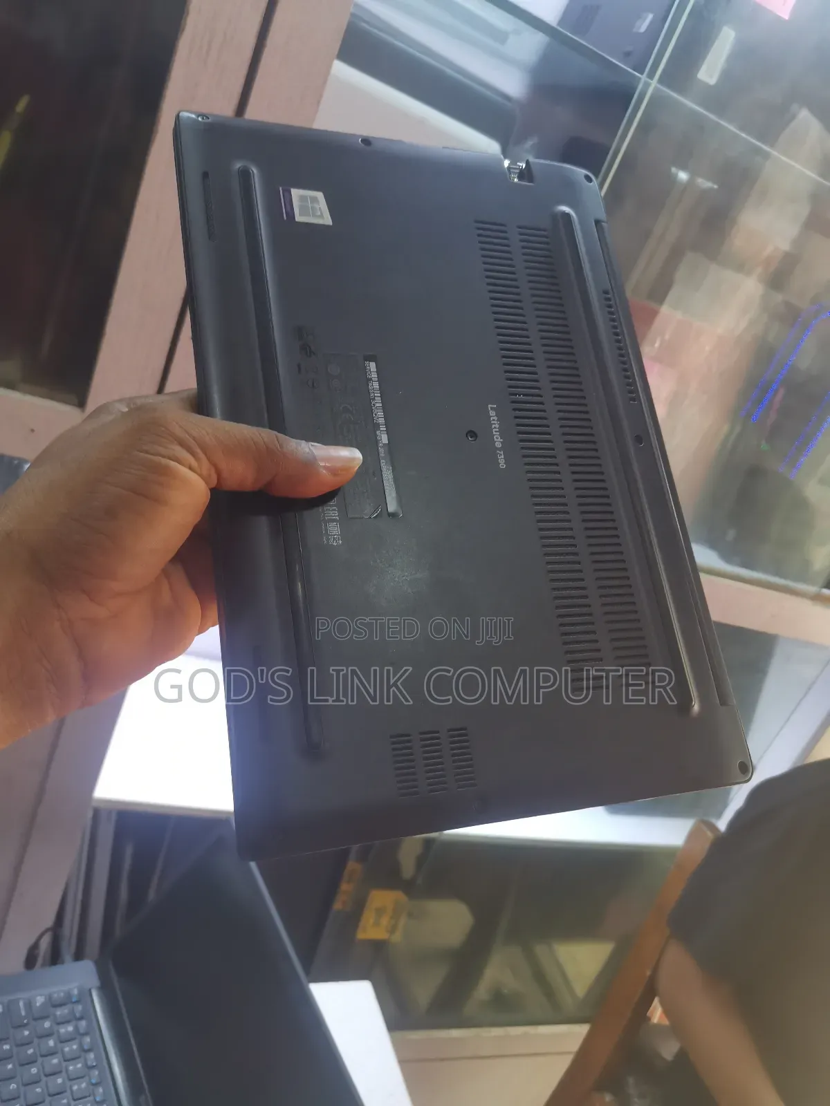 Laptop Dell Latitude 7390 8GB Intel Core i5 SSD 256GB