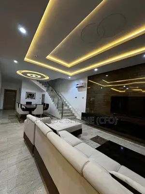 Luxurious 5 Bedroom Duplex (Self Compound)