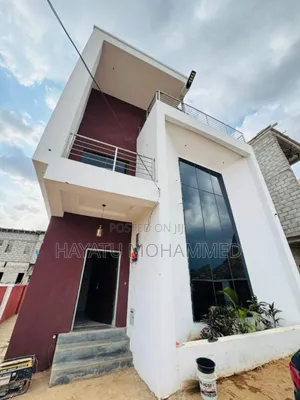5bdrm Duplex in Ttb Smart Homes, for sale