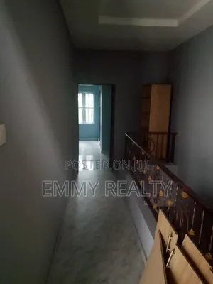 3bdrm Duplex in Eliozu for rent