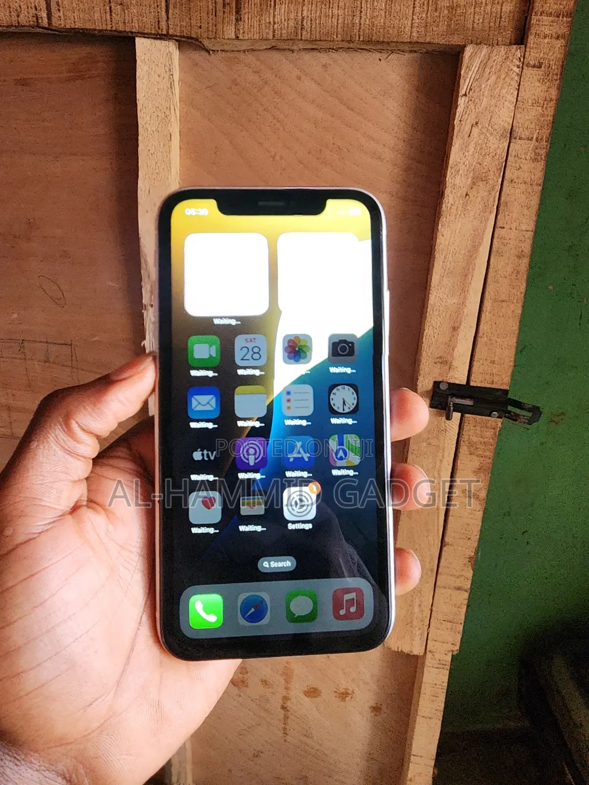 Apple iPhone XR 64 GB White
