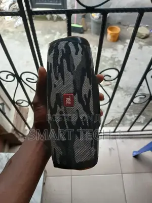 JBL Charge 4