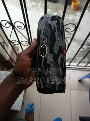 JBL Charge 4