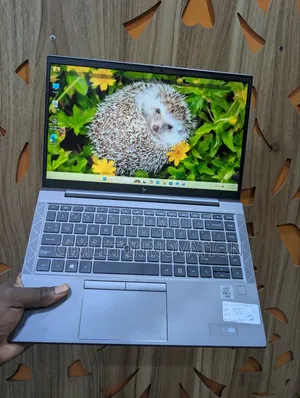 Laptop HP ZBook Firefly 14 G7 32GB Intel Core i7 SSD 512GB