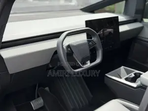 Tesla Cybertruck Cyberbeast AWD 2025