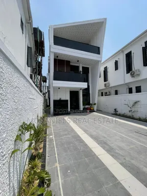 5bdrm Duplex in Ikota for sale