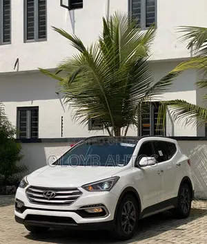Hyundai Santa Fe SE AWD 2017 White
