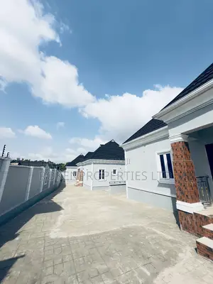 2bdrm Bungalow in Peace Estate, Jericho for sale