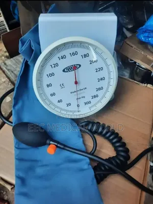 Accoson Aneroid Sphygmomanometer