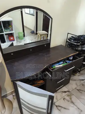 Cabinet With Mirror