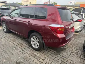 Toyota Highlander SE 2010 Burgundy