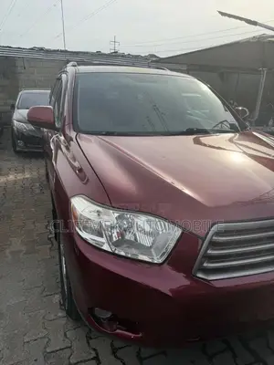 Toyota Highlander SE 2010 Burgundy