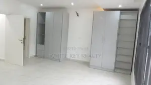3bdrm Duplex in Urban Prime Estate for rent