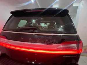 Lincoln Navigator L 2022 Black