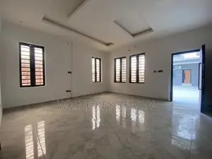 4bdrm Duplex in Atlantic Layout, Off Lekki-Epe Expressway for rent