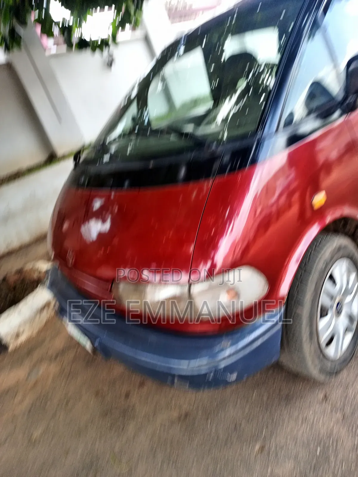 Toyota Previa 2001 Red