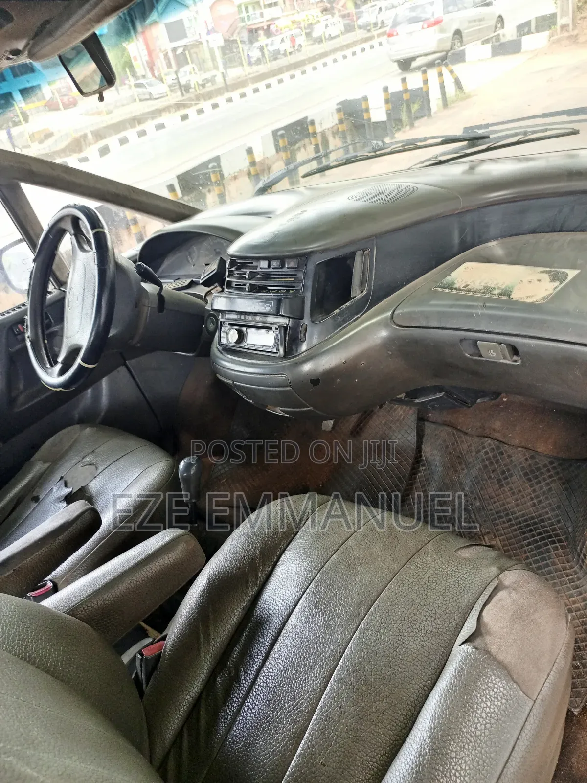 Toyota Previa 2001 Red