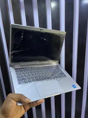 Laptop Dell Latitude 5320 8GB Intel Core i5 SSD 256GB