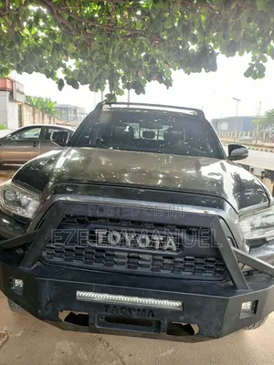 Toyota Tacoma Limited 2018 Gray