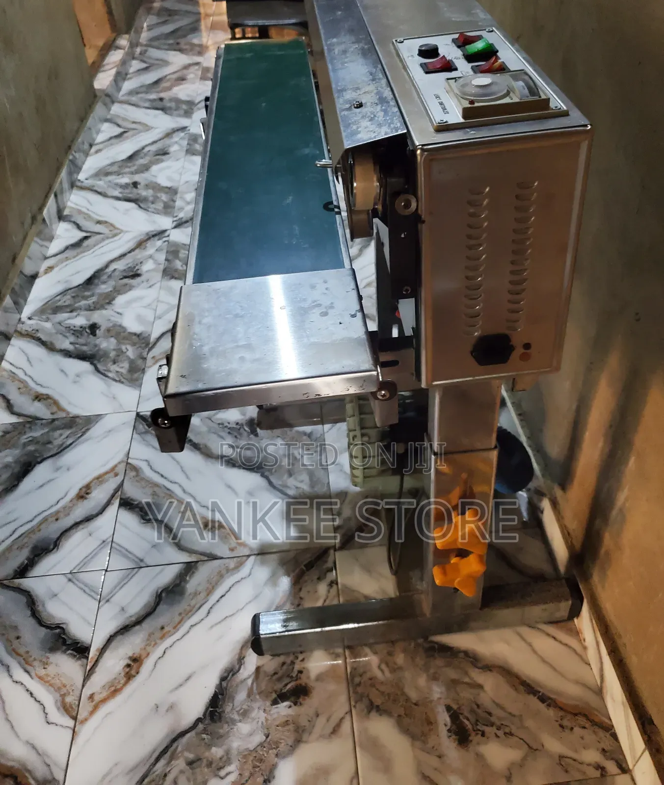 Air Filling Band Sealing Machine