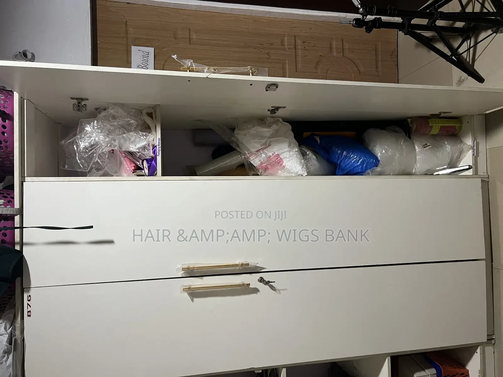 Very Functional and Durable Wardrobe