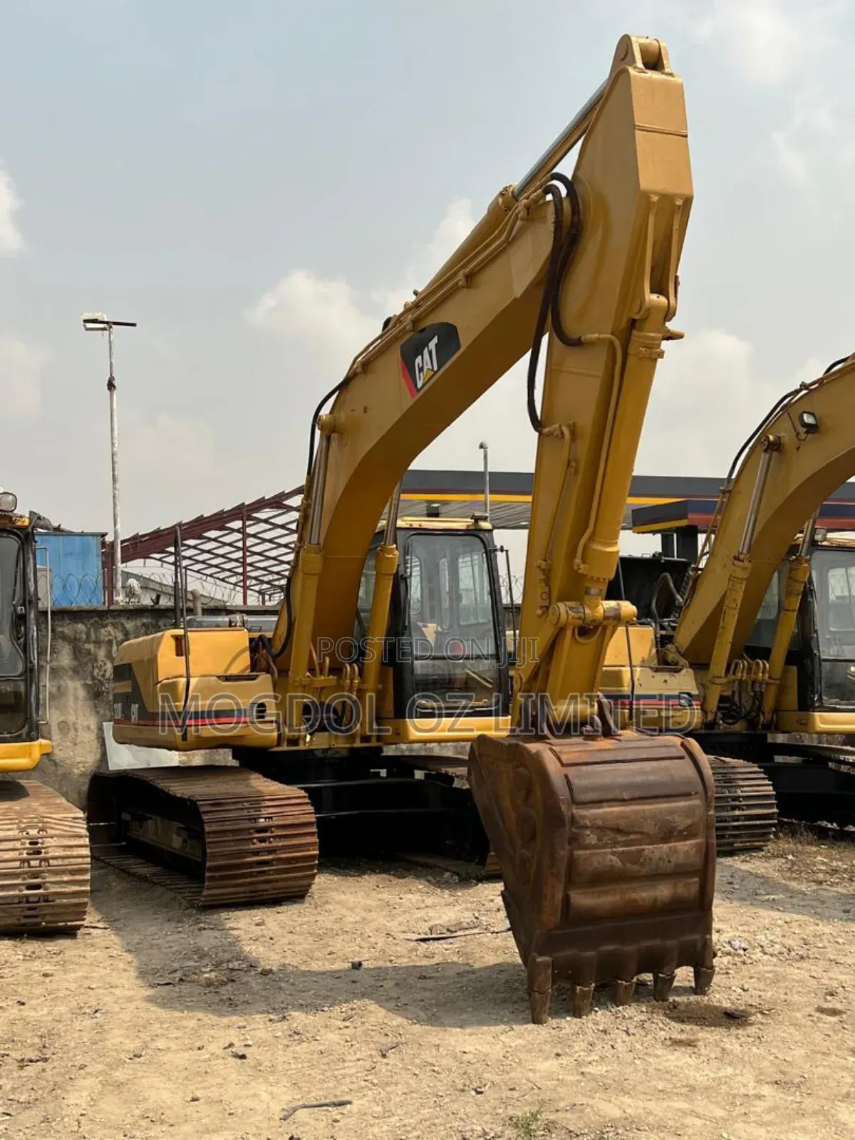 Caterpillar 320 Bl Excavator
