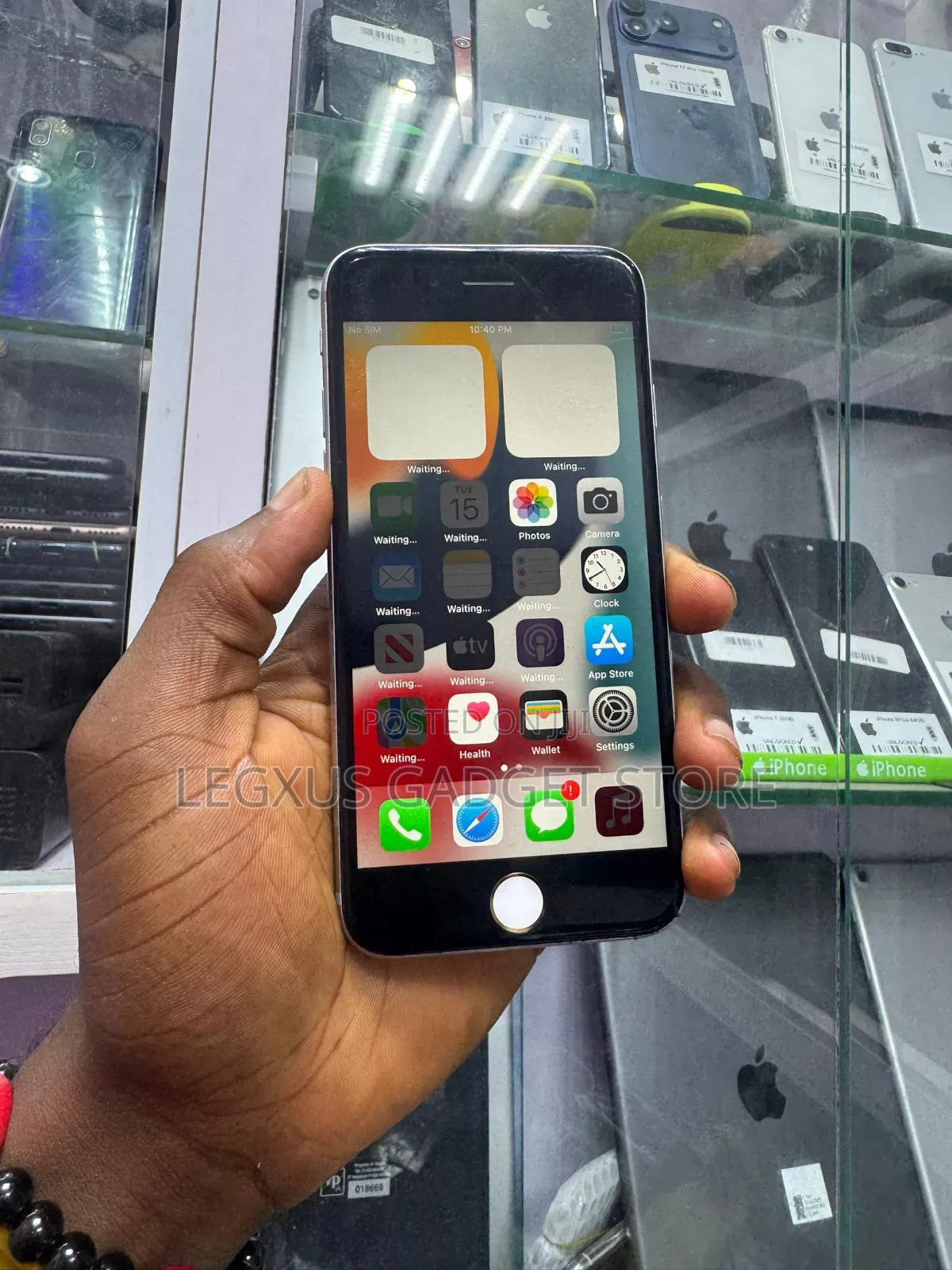 Apple iPhone 6s 16 GB Gray